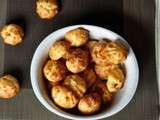 Gougères au roquefort et au saumon fumé