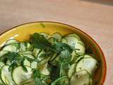 Salade printanière de courgettes, roquette et menthe