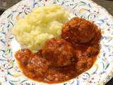 Boulettes d'agneau aux épices sur confit de tomates