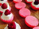 Macarons ganache vanille et cœur framboise