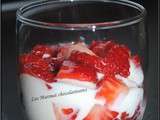 Verrine spéculoos / fraises / fromage blanc