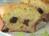 Cake au bacon et aux pruneaux