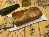 Cake aux courgettes, chèvre et lardons