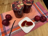 Confiture de prunes rouges