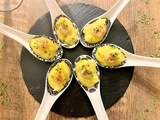 Cuillères apéritives aux pétoncles et purée de pommes de terre à la truffe