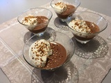 Ganache au chocolat au lait et crème de noix de cajou