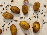 Madeleines à l’amande et aux pépites de chocolat