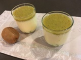 Mousse au chocolat blanc et coulis de kiwi