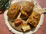 Petits cake au chèvre, chorizo et thym