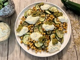 Sarrasin aux courgettes, pois chiches, crème de feta et pesto