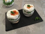 Verrines de mousse de fromage de chèvre à la menthe et petits pois