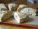 Scones aux lardons et aux herbes