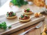 Tartelettes aux girolles et crème d’ail