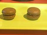 Hummm les classiques, les macarons au chocolat