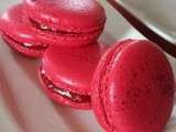 Macarons aux fruits rouges