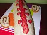 Gateau roule facon fraisier