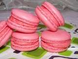 Macarons a la fraise tagada (ganache montee)