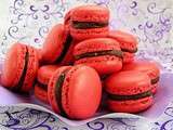 Macarons foret noire: cerise chocolat noir