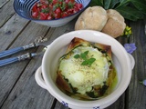 Croustade au pesto de fanes de radis, courgettes et Saint Félicien