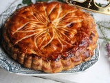 Galette amandes, chocolat blanc, framboises