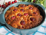 Gâteau aux cerises, à la noix de coco et aux blancs d'oeufs