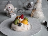 Pavlova tutti frutti