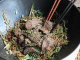 Rumsteak mariné à l'asiatique et nouilles soba au fenouil