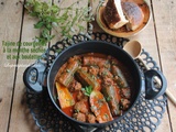 Tajine de courgettes à la menthe séchée et aux boulettes