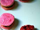 Macarons aux fraises du jardin