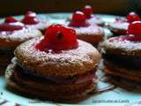 Macarons aux groseilles du jardin