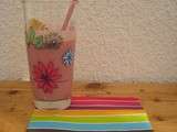 Smoothie framboises - bananes - lait de coco