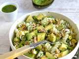 Salade de pâtes à l'avocat et aux sardines