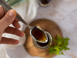 Sirop aux plantes maison