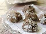 Biscuits craquelés au chocolat au lait et fudge