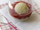 Verrine printanière fraise-vanille