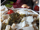 Bol végétarien de pâtes au brocoli : simple, sain et de saison
