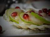 Carpaccio de noix de St Jacques, huile de noisette, citron vert et grenade