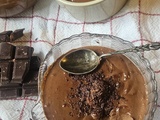 Crèmes au chocolat : douceur veloutée et petit secret de moka