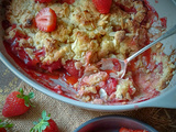 Crumble végan fraise rhubarbe