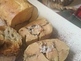 Foie gras cuit au gros sel, parfumé au rhum vanillé et cacao : une recette festive et raffinée