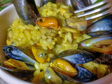 Risotto safrané aux moules et gingembre (risotto allo zafferano con cozze)