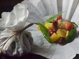 Salade de fruits au miel et verveine citronnelle en papillote