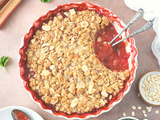 Crumble fraises et rhubarbe