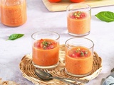 Soupe froide de tomates