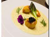 Gambas et noix de saint Jacques sauce champagne ,citron caviar et caviar