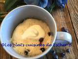 Mug cake aux bleuets