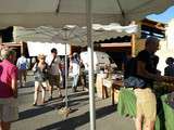 Marché de producteurs à Lourmarin