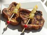 Pain perdu et brochettes de fruits