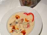 Soupe de Saint-Jacques au lait de coco et curry rouge