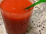 Jus de pamplemousse et de carottes